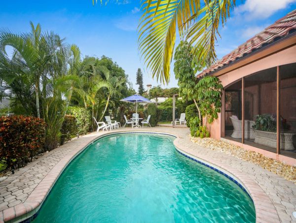 Lido Vacation Home Four Bedroom