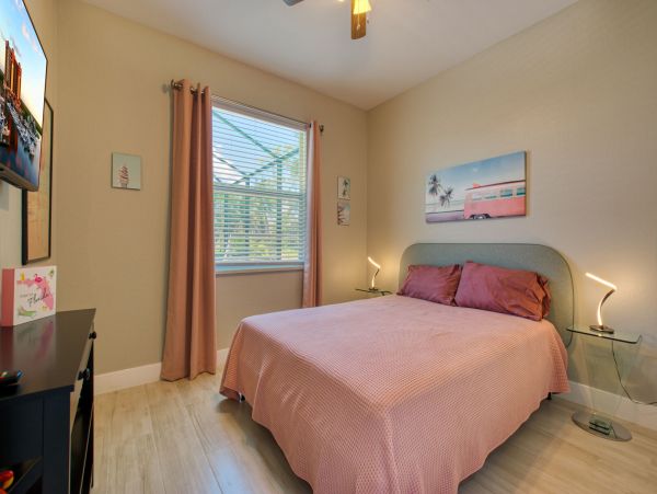 Cape Coral Home 1022753