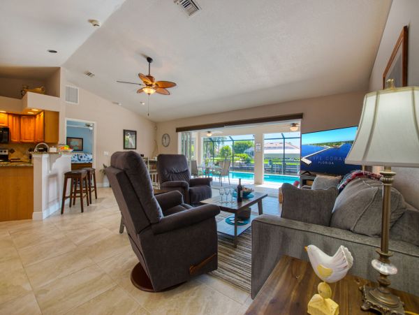 Cape Coral Home 1022754