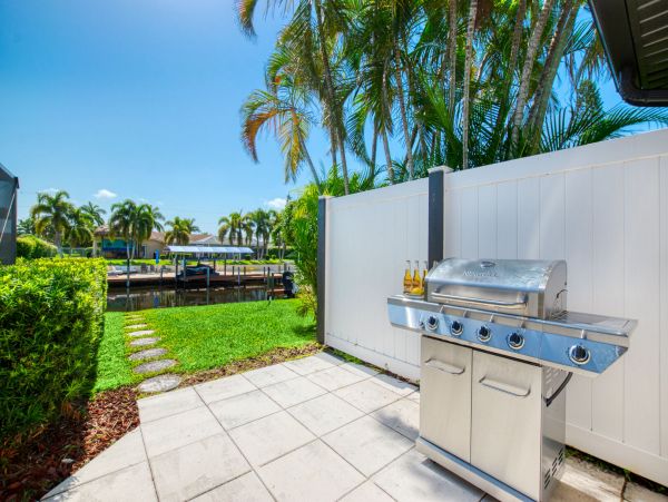 Cape Coral Home 1022754