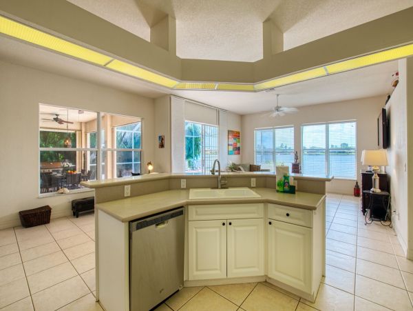 Cape Coral Home 1022756