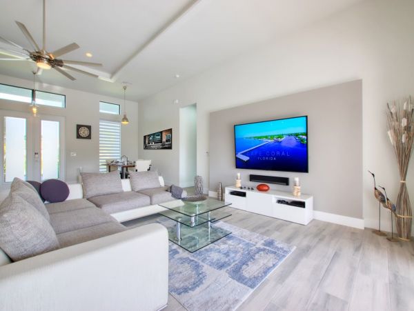 Cape Coral Home 1022760