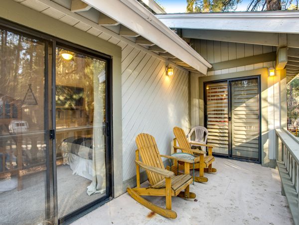 Mountain Vacation Rental with 4 Bedrooms in Big Bear
