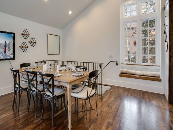 Luxurious 8 Bedroom Vacation Home in Breckenridge 17 Guests