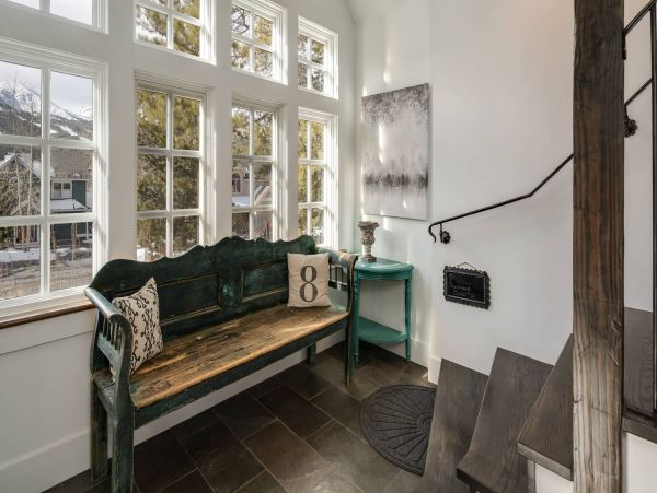 Luxurious 8 Bedroom Vacation Home in Breckenridge 17 Guests