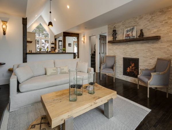 Luxurious 8 Bedroom Vacation Home in Breckenridge 17 Guests
