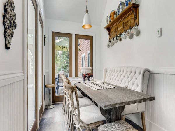 Luxurious 8 Bedroom Vacation Home in Breckenridge 17 Guests