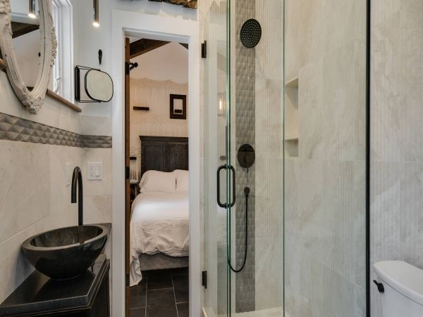 Luxurious 8 Bedroom Vacation Home in Breckenridge 17 Guests