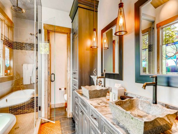 Breckenridge Luxurious Ski In - Ski Out Home Mountain Views