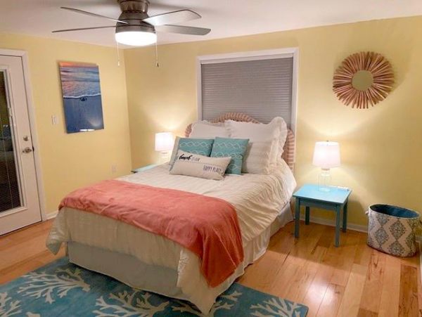 Waterfront 3 Bedrooms Vacation Home in Longboat Key