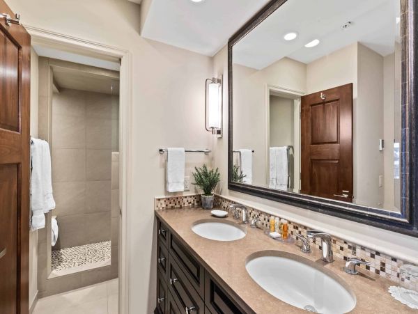 Vail Three Bedroom Luxury vacation Rental.