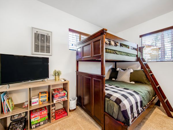 Big Bear Home 1022930