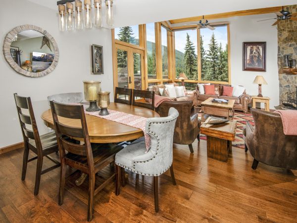 Spacious Vail Mountain Townhome with Stunning Views Vail, CO