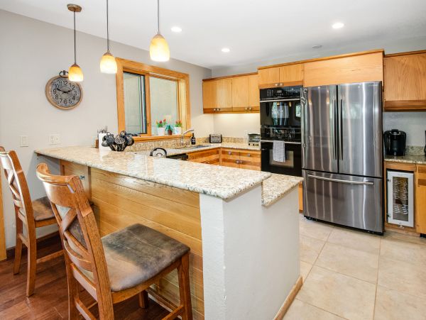 Spacious Vail Mountain Townhome with Stunning Views Vail, CO
