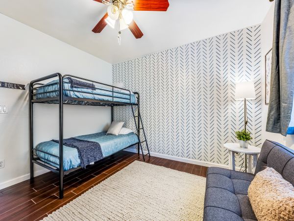 Mesa Home 1022946