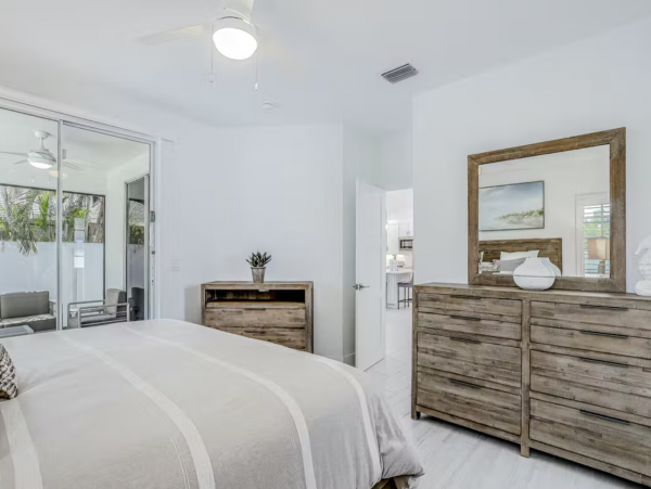 Naples Park Luxury Vacation Rental Home Pool
