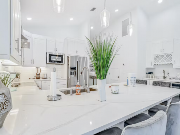 Naples Park Luxury Vacation Rental Home Pool