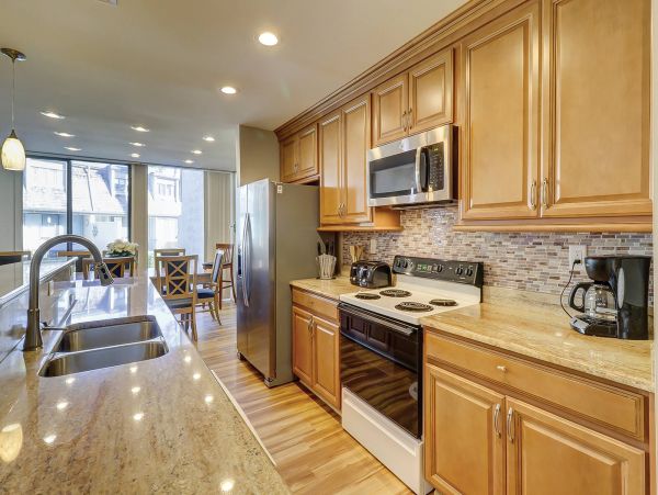 Hilton Head Four Bedroom Townhome Community Amenities