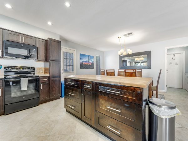 Mesa Home 1023001