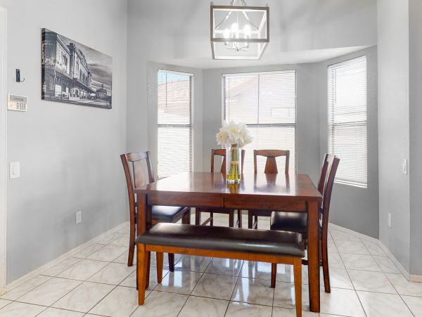 Mesa Home 1023003