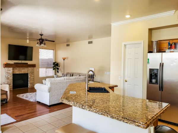 Mesa Home 1023004