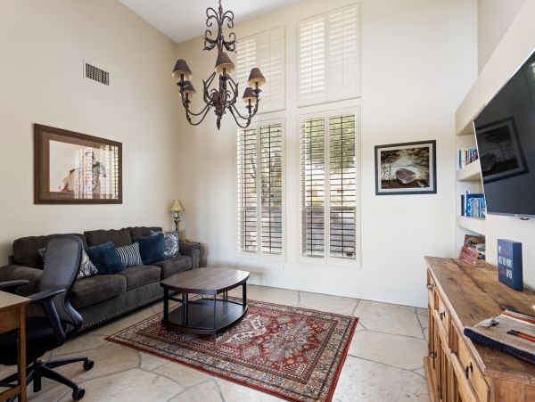 Mesa Home 1023010