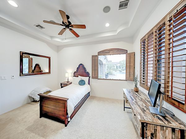 Mesa Home 1023017