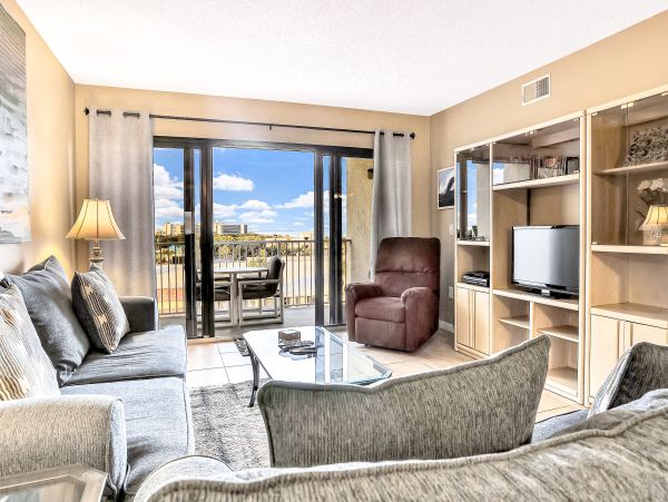Cocoa Beach Condo 1023019