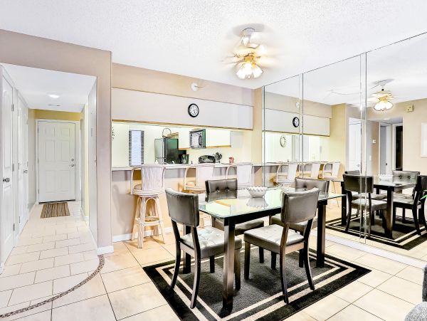 Cocoa Beach Condo 1023019