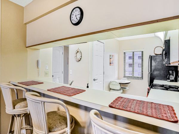 Cocoa Beach Condo 1023019
