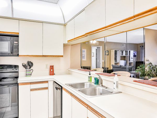 Cocoa Beach Condo 1023019