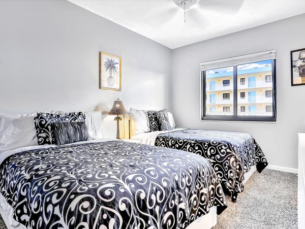 Cocoa Beach Condo 1023019