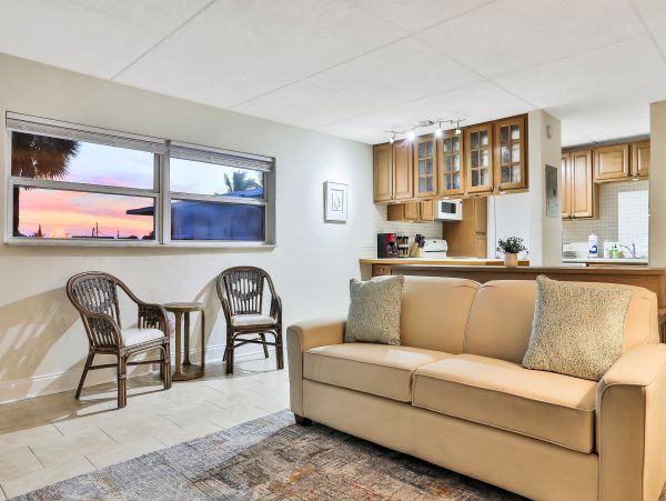 Cocoa Beach Home 1023021
