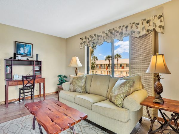 Cocoa Beach Condo 1023026