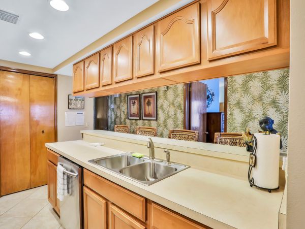 Cocoa Beach Condo 1023026