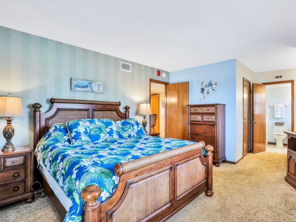 Cocoa Beach Condo 1023026