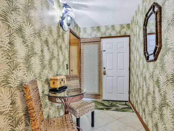 Cocoa Beach Condo 1023026