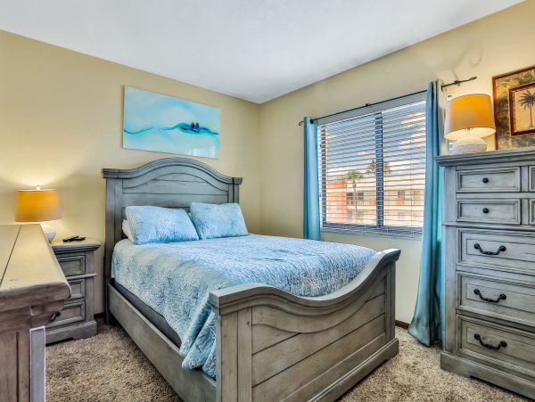 Cocoa Beach Condo 1023026