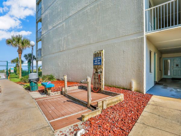 Cocoa Beach Condo 1023026