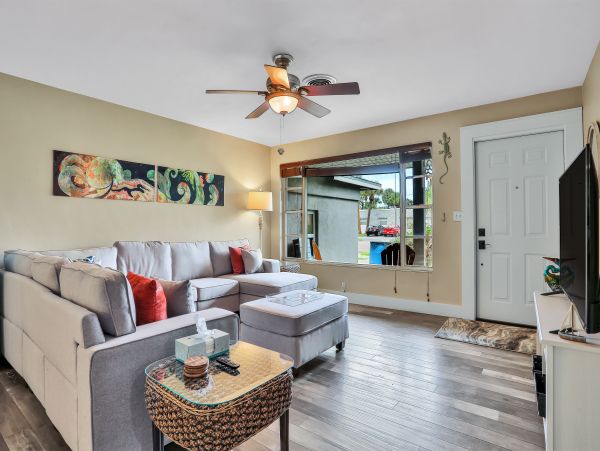 Cocoa Beach Home 1023028