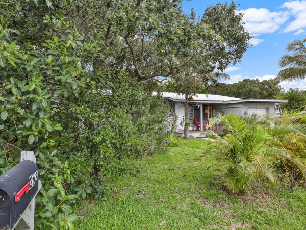 Cocoa Beach Home 1023028
