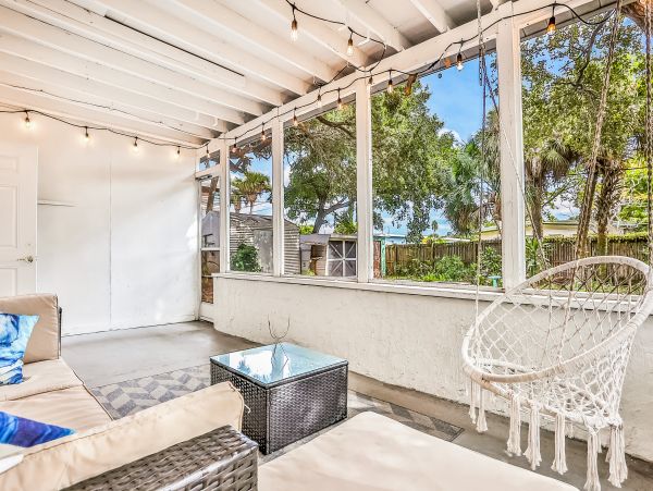 Cocoa Beach Home 1023029