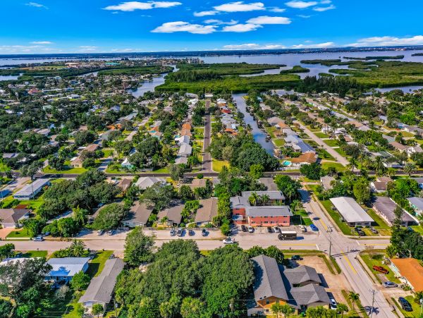 Cocoa Beach Home 1023029