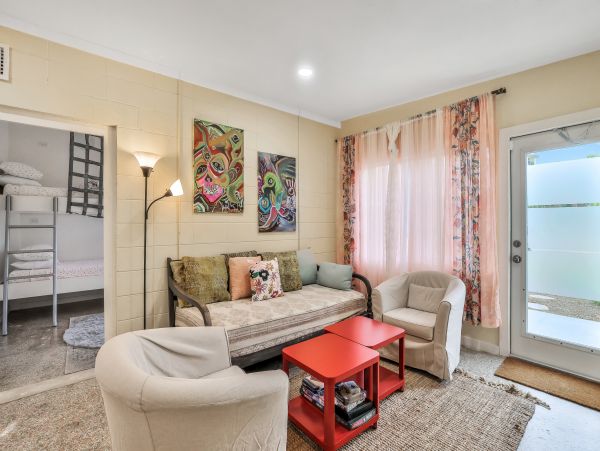Cocoa Beach Home 1023035