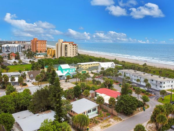 Cocoa Beach Home 1023035