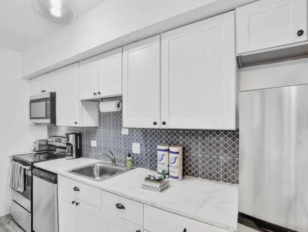Cocoa Beach Condo 1023036