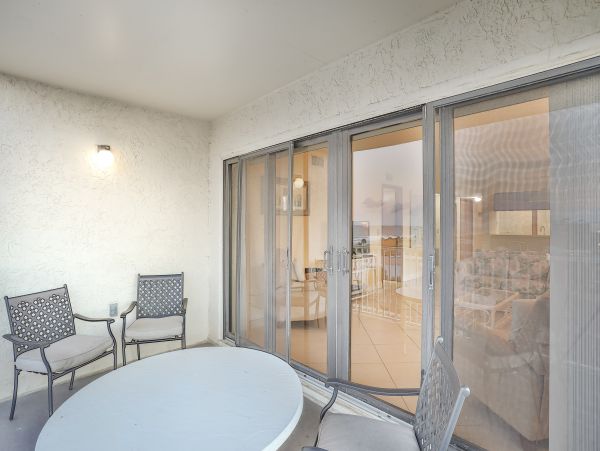 Cocoa Beach Condo 1023037
