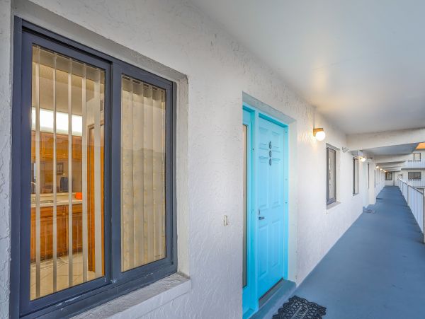 Cocoa Beach Condo 1023037
