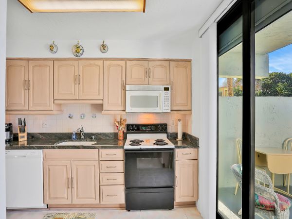 Cocoa Beach Home 1023038