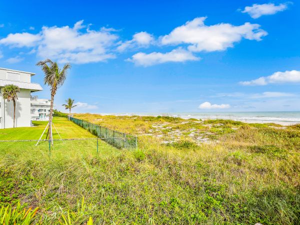 Cocoa Beach Home 1023038